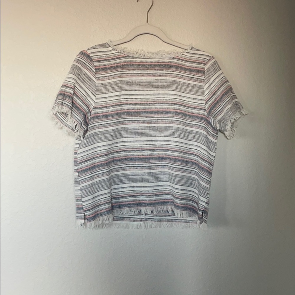Shirt sleeve casual dress shirt